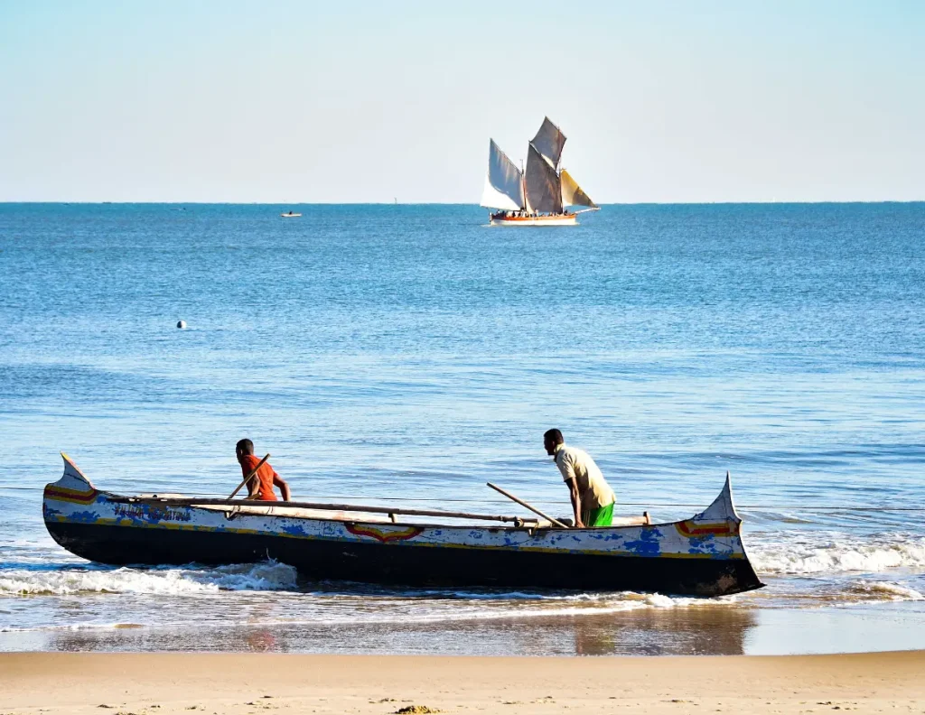Pirogue de pêche à voile, Madagascar